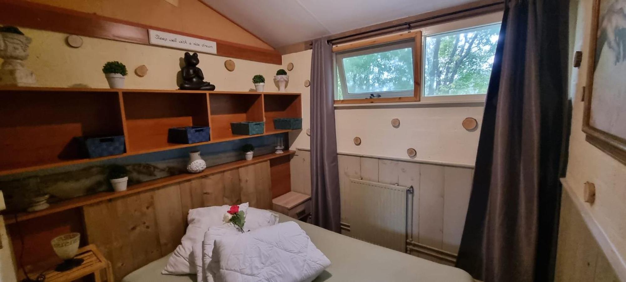 Zonnig Zuid Villa Dirkshorn Екстериор снимка